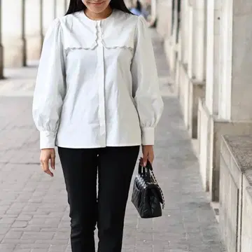 trefleplus1 스캘럽 비쥬 블라우스