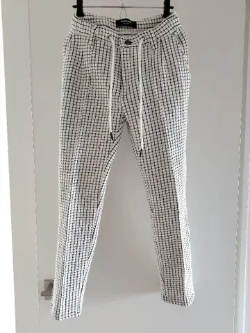 [ SizeS ] 우노피우노우과레토레 릴랙스 테이퍼드 팬츠 와플