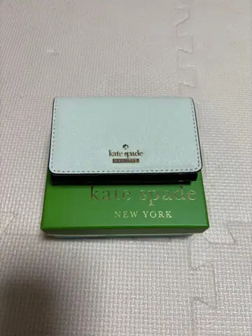 케이트 스페이드 명함지갑 화이트 x 블랙