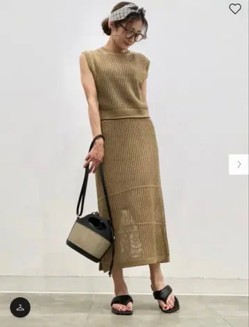 GU 카키 니트 셋업