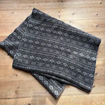 GILBERT WILSON 울 스톨 그레이 계열