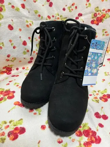 블랙 스웨이드 느낌 니트 커프 부츠