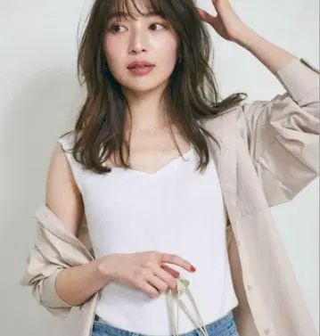 BASEMENT 화이트 탱크탑 F