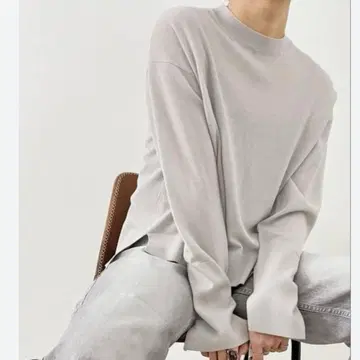 라빠르망 두지엠 클라세 슬릿 슬리브 니트 풀오버