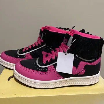 MAD FOOT! 프린지 디자인 하이컷 스니커즈