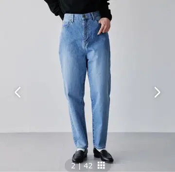 [캐주얼하지 않은 어른스러운 얼굴] 테이퍼드 데님 M 사이즈 라이트 블루