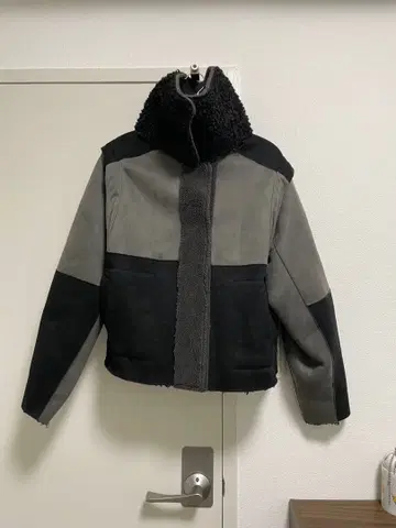 KBF 보아 베스트 자켓 리버서블 머플러 세트