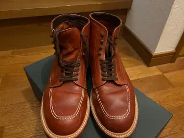 Alden 브라운 가죽 부츠