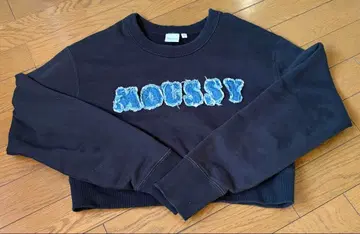 MOUSSY 크롭 맨투맨 블랙 F