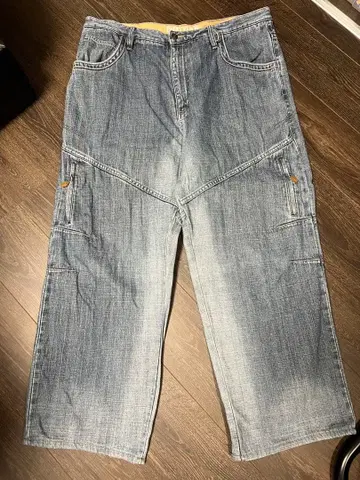 라이트 블루 데님 카고 팬츠