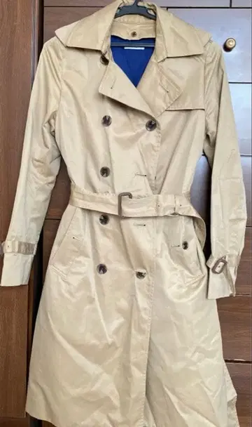 IENA 베이지 트렌치코트