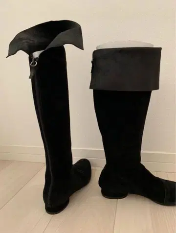 폭시 FOXEY 스웨이드 부츠 37