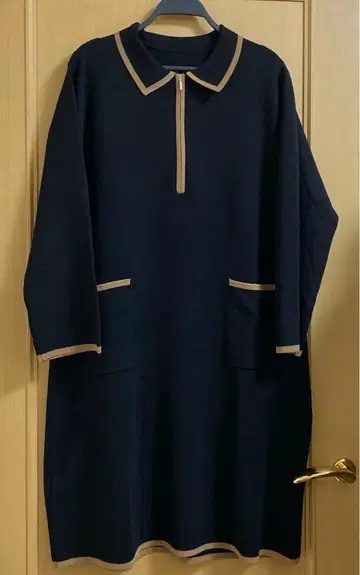 카라 부착 니트 파이핑 원피스 블랙 사이즈 3L