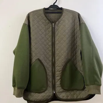 올리브 그린 퀼팅 자켓