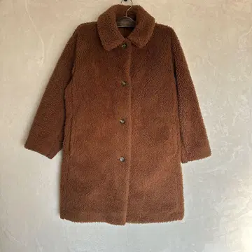 보아 자켓 브라운 라운드 칼라 보아 코트