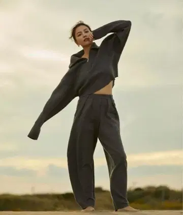 etre tokyo 카빙 니트 팬츠 블랙 야노 미키코