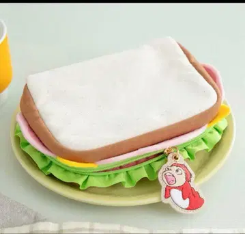 새상품 벼랑 위의 포뇨 이타다키! 햄 샌드 파우치