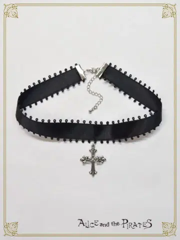 [ 완판템 ] A/P 크로스 초커 블랙 x 실버