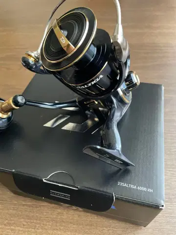 DAIWA 23 SALTIGA 6000-XH 스피닝 릴
