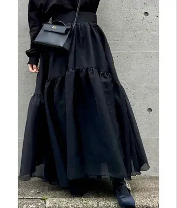 &.NOSTALGIA 오간자 볼륨 스커트