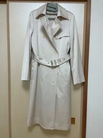 띠어리 럭스 트렌치코트 40 화이트 베이지