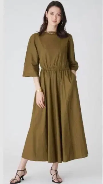 미라 오웬 카키 원피스