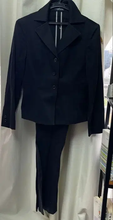 NEWYORKER 블랙 싱글 버튼 수트 셋업