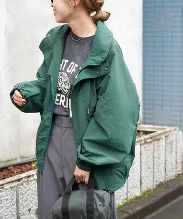 그린 오버 사이즈 마운틴 후드티