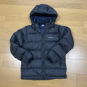 mont-bell 블랙 다운 자켓 Kids 150