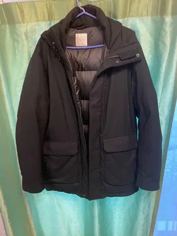 블랙 다운 자켓 EDIFICE