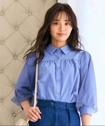 벌룬 슬리브 블루 셔츠