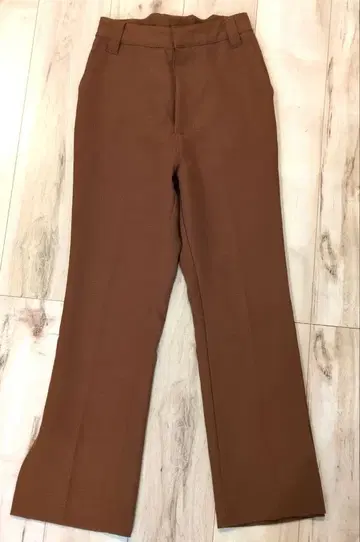 브라운 스트레이트컷 팬츠