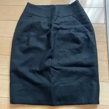 더블 스탠다드 타이트 스커트