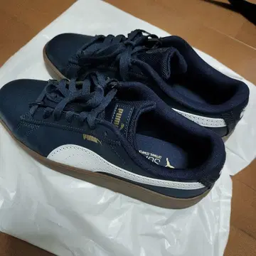 PUMA SOFTFORM 네이비 스니커즈