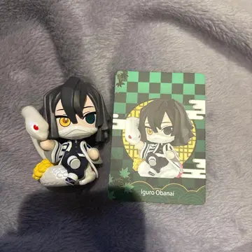 POPMART 귀멸의 칼날 이구로 오바나이