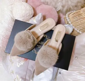 새상품 퍼 플랫슈즈 미셸 마카롱