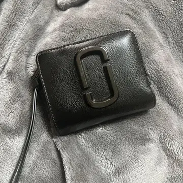 MARC JACOBS 마크제이콥스 스냅샷 접이식 지갑