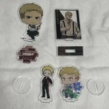 진격의 거인 라이너 아크릴 스탠드 묶음 판매