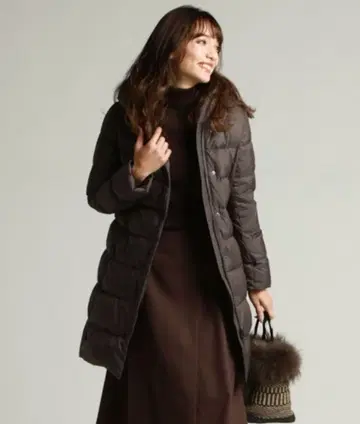 로트레아몽 다운 코트