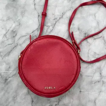 훌라 숄더백 숄더 사선 로고 가죽 레드