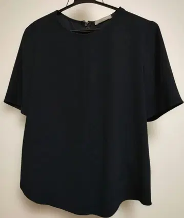 TheoryLuxe/네이비 반팔 블라우스/셋업