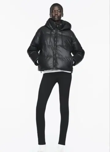 ZARA 바람막이 인조 가죽 크롭 퍼프 아노락