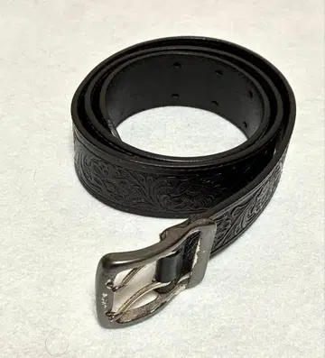 에디바우어 Eddie Bauer USA제 천연 가죽 가죽 엠보 2개 구멍