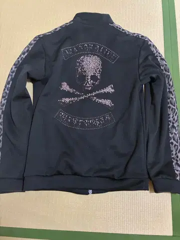 스컬 디자인 블랙 저지