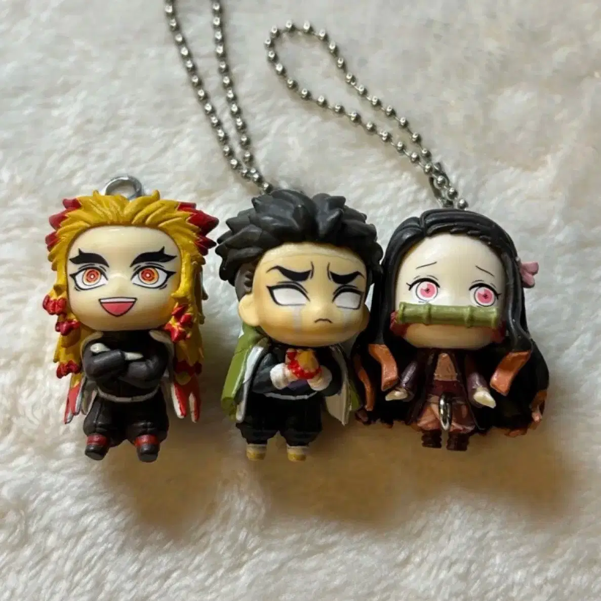 Demon Slayer: Kimetsu no Yaiba Dangling Gacha Figure Set of 3 including Kyojuro Rengoku