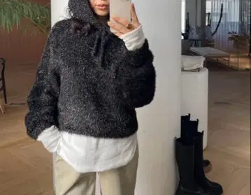 새상품급 searoomlynn Holiday 샤기 2way 가디건 블랙