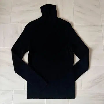 [ Paul Stuart ] 블랙 리브 터틀 니트