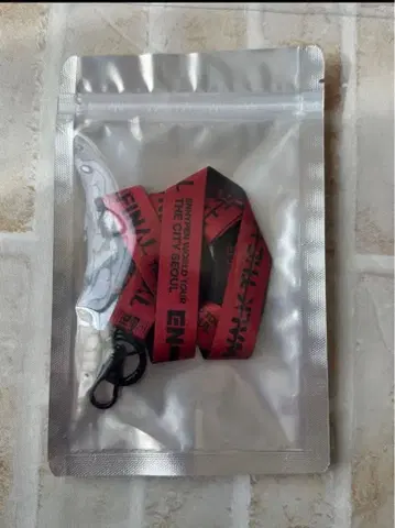 ENHYPEN THE CITY SEOUL 팝업 한정판 스트랩