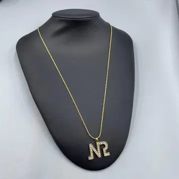 21 빈티지 니나리치 NR 로고 스톤 장식 목걸이