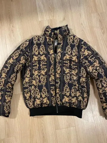 레어! ZARA 바로크풍 올 패턴 퍼프 자켓